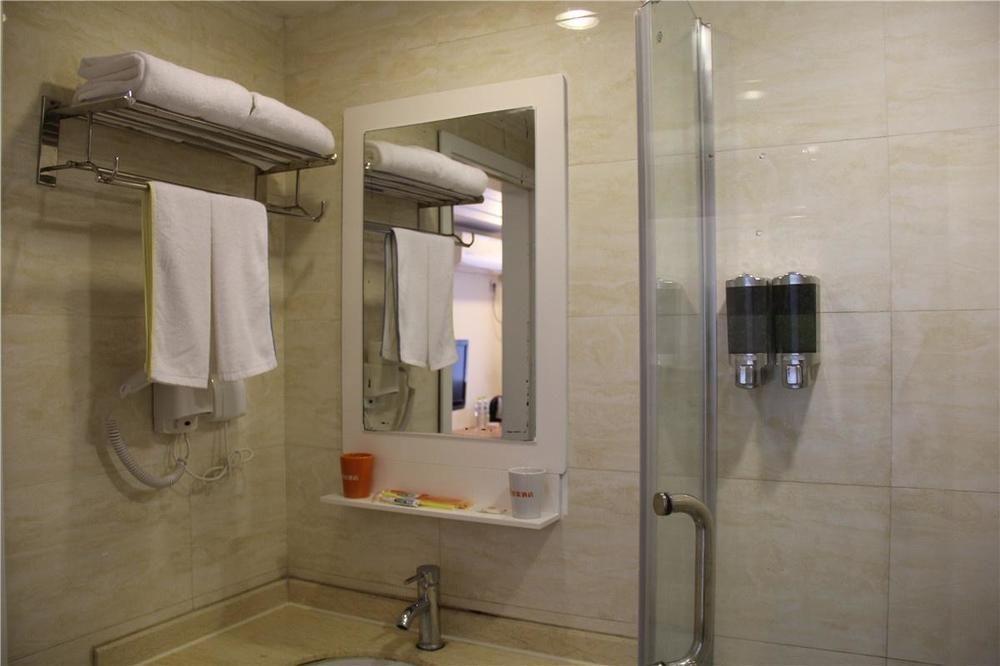 Home Inn Chengdu Kuanzhai Alley New City Square Ngoại thất bức ảnh
